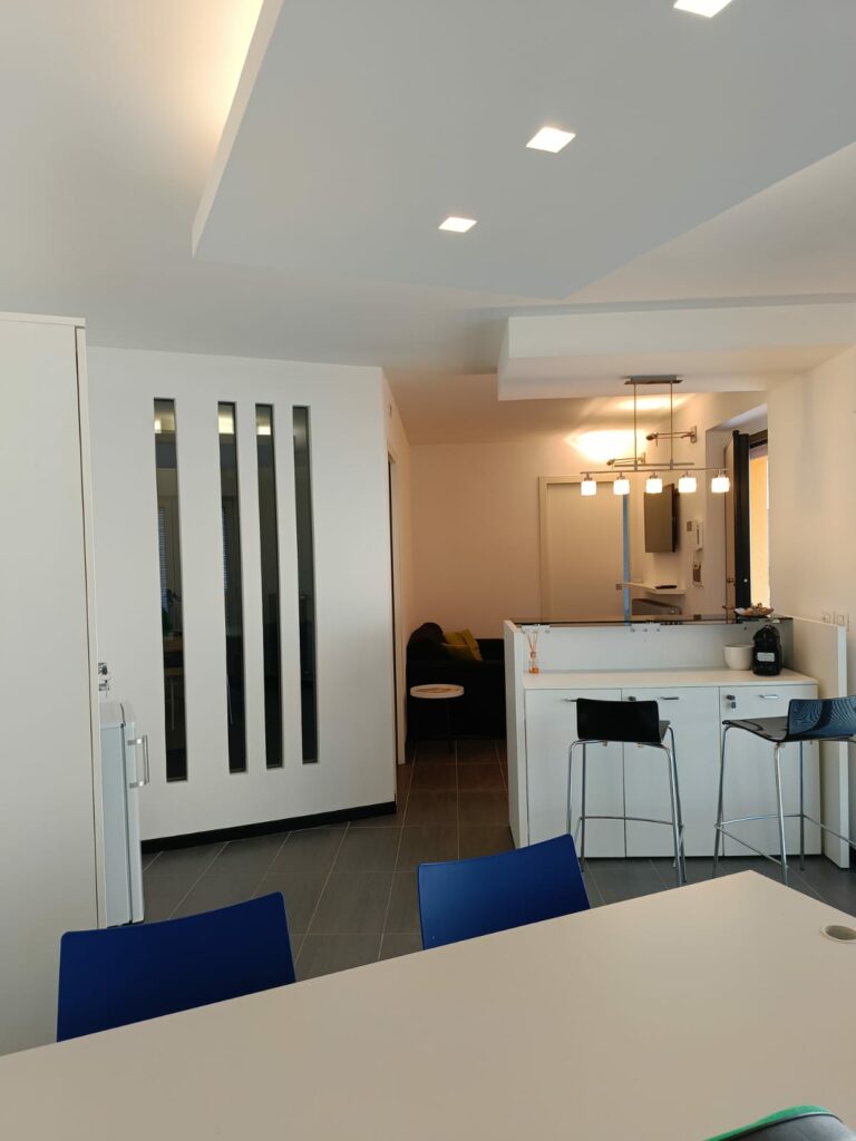 WhatsApp Image 2025-10-08 at 09.44.43