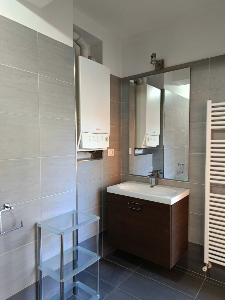 WhatsApp Image 2025-10-08 at 09.44.46