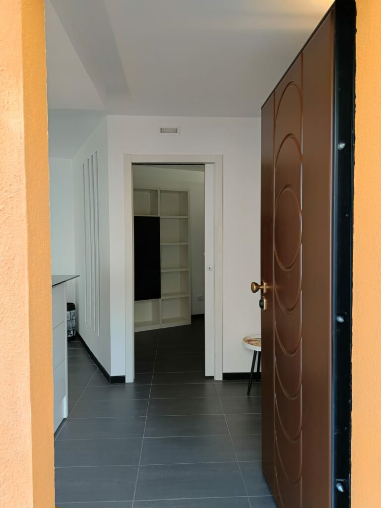 WhatsApp Image 2025-10-08 at 09.44.47 (1)