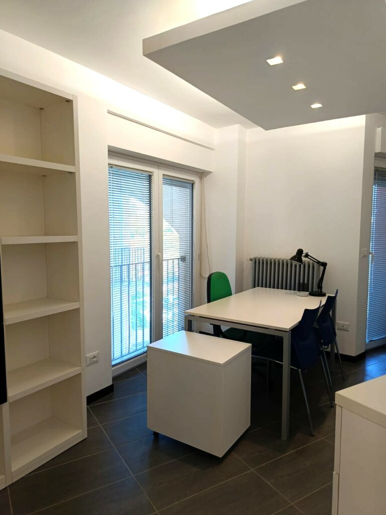 WhatsApp Image 2025-10-08 at 09.44.47 (2)