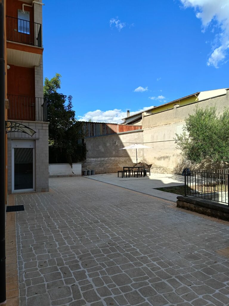 WhatsApp Image 2025-10-08 at 09.44.48 (2)