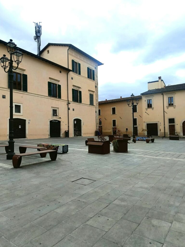 WhatsApp Image 2025-10-22 at 16.02.20 (1)