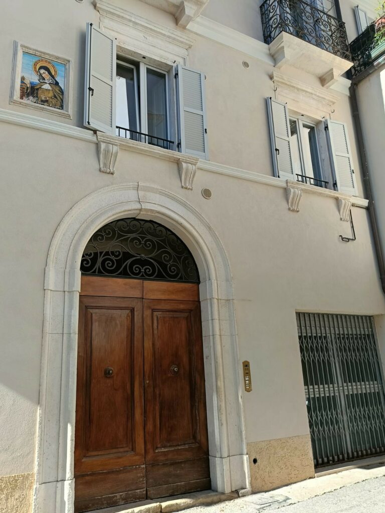 WhatsApp Image 2025-10-30 at 18.00.02 (1)