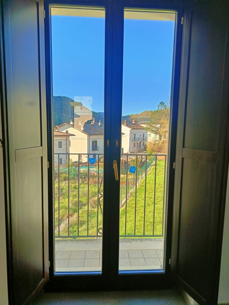 WhatsApp Image 2025-11-05 at 10.03.42 (2)