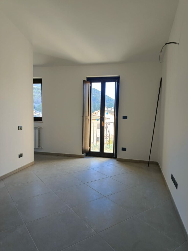 WhatsApp Image 2025-11-05 at 10.03.43 (2)