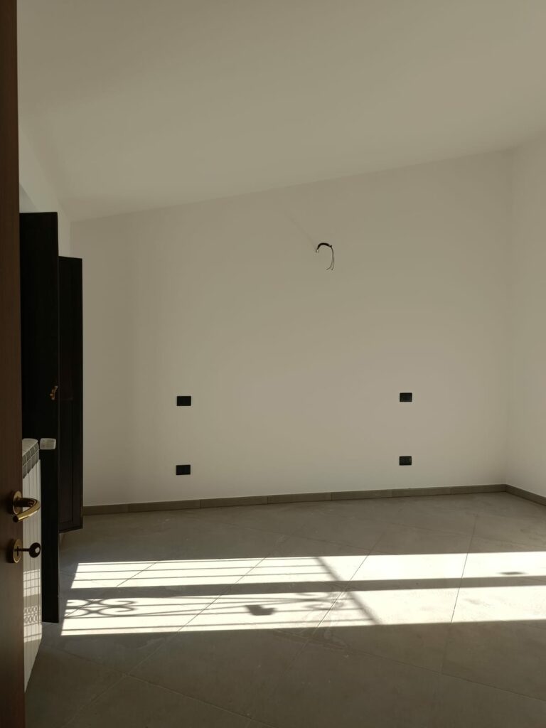 WhatsApp Image 2025-11-05 at 10.03.44 (2)