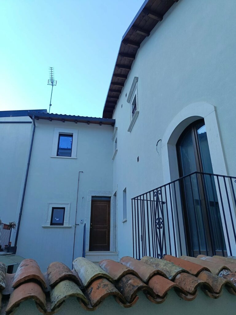 WhatsApp Image 2025-11-05 at 10.03.48 (2)